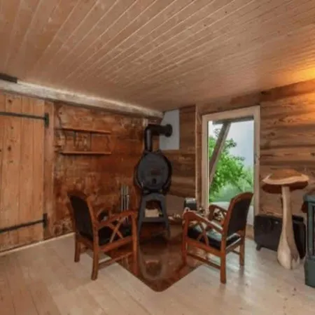 Alpstuga Chalet In Gstaad Near Ski Slopes