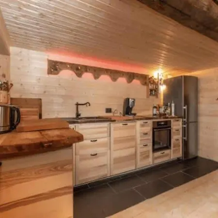 Alpstuga Chalet In Gstaad Near Ski Slopes